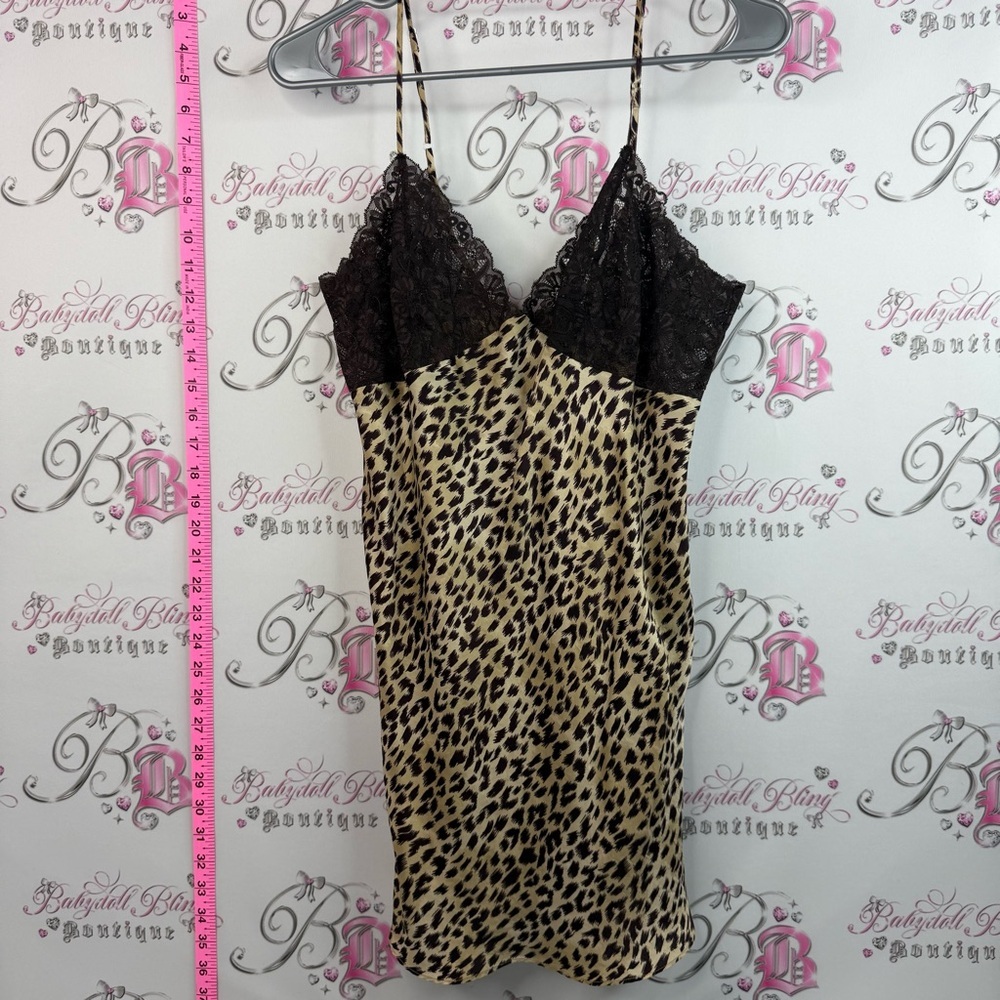 Dress chemise animal print brown Leopard Satin Slip Dress with Black Lace Trim